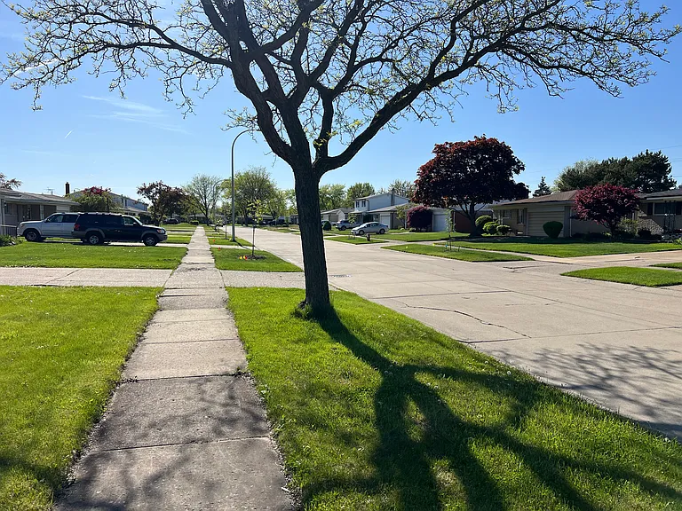 3620 Grigg Dr — Photo 49