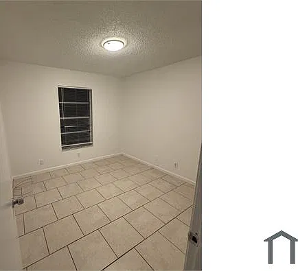 3 bed, $3,200 — Photo 2