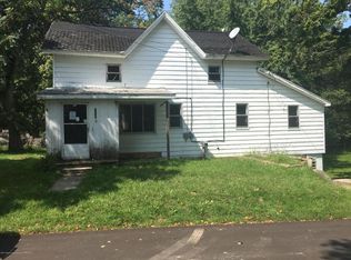 515 Middle St, Nashville, MI 49073