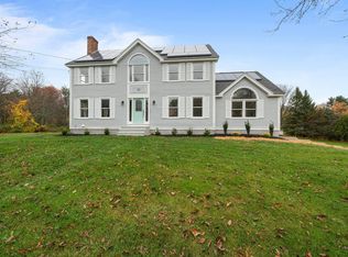 23 Madison Ave, Kingston, NH 03848