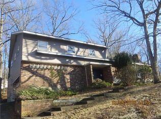 76 Distillery Rd, Warwick, NY 10990