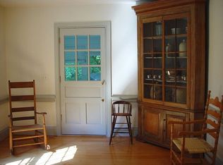 25555 River Dr, Franklin, MI 48025