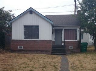 3010 44th Ave SW, Seattle, WA 98116