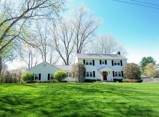 14 Navaho Way, Middletown, NJ 07748