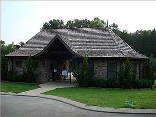 4th image of 8057 Jonathan Dr