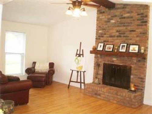 3rd image of 1331 Tolley Wood Dr