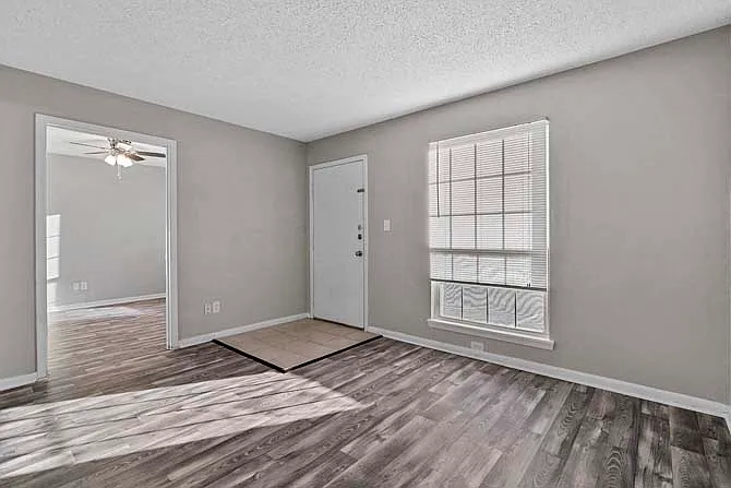 Sage Creek Apartments — Photo 29
