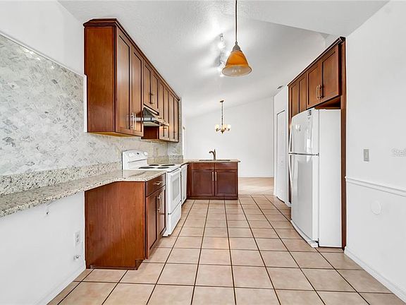 5th image of 2202 Mallard Creek Cir