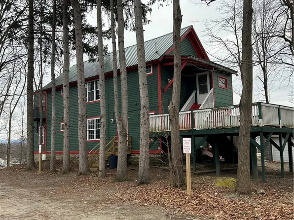 95 1/2 Main St, Oneonta, NY 13820