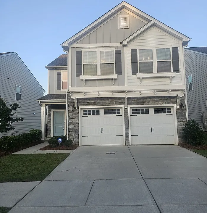 1237 Scotch Meadows Loop
