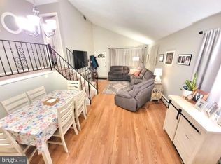 219 Lawnton Rd, Willow Grove, PA 19090