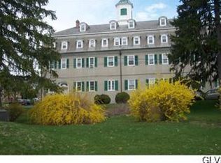 128 W Center St, Nazareth, PA 18064