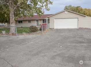 333 Johnson Rd, Selah, WA 98942