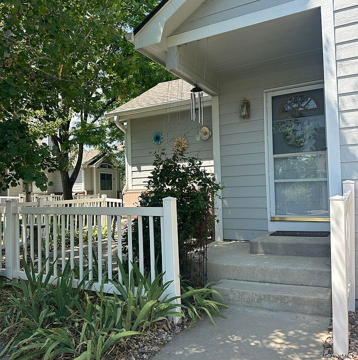 1st image of 26 Victoria Dr