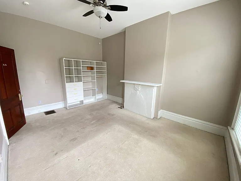 60 Smith Pl — Photo 9