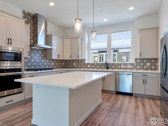 2nd image of 348 Promenade Dr