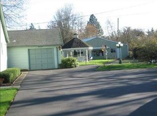 3699 Coburg Rd, Eugene, OR 97408