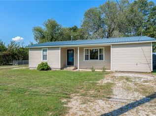 443 S Curtis Ave, Pea Ridge, AR 72751