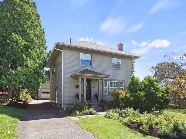 39 Lexington Pkwy, Pittsfield, MA 01201