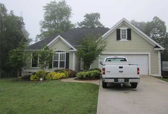 424 Wood Lane