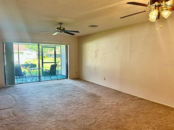 5th image of 2514 Royal Pines Cir #25-D
