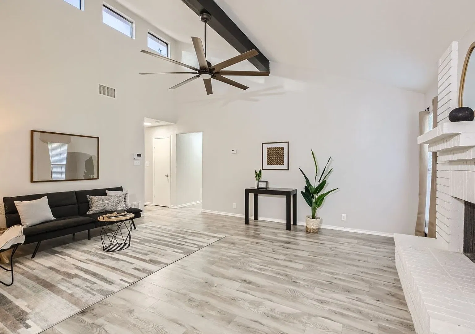 Charming 3BR House in San Antonio — Photo 4