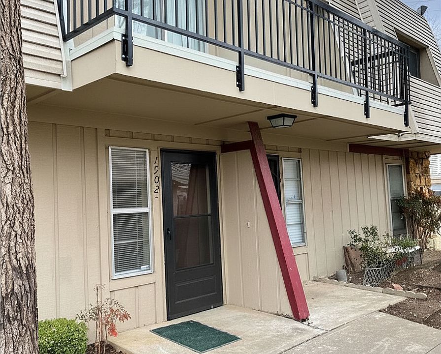 1st image of 2202 E 66th Pl Unit 1902