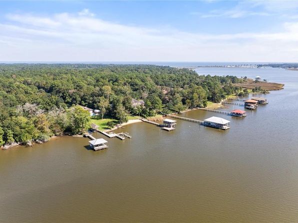 2431 River Forest Rd, Mobile, AL 36605