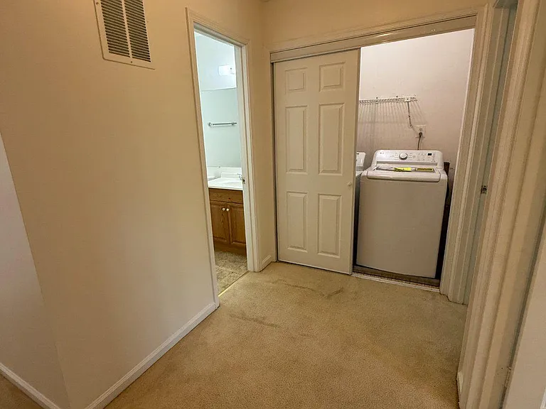 338 Nansemond St SE — Photo 11