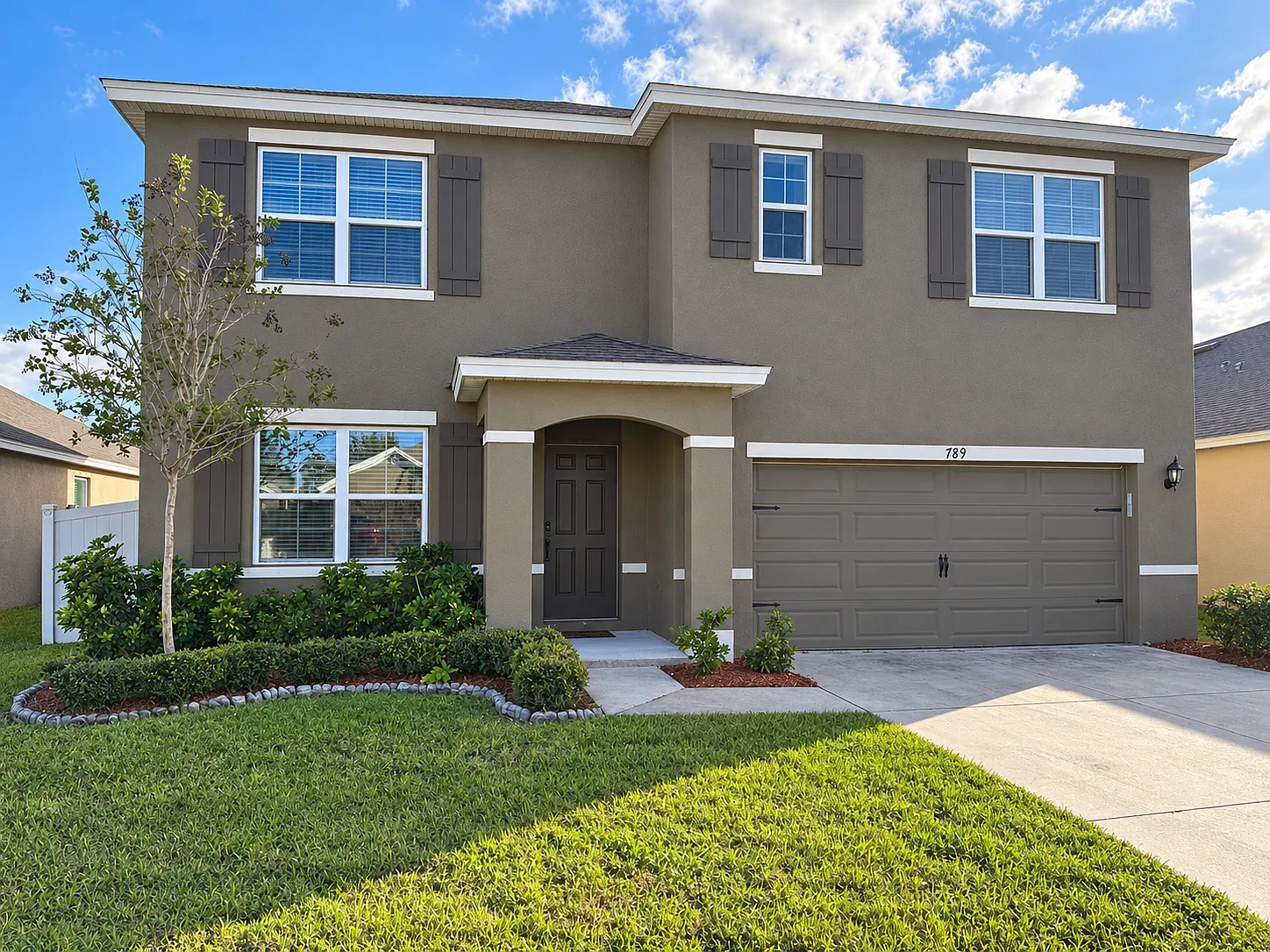 5 bed, 2674 sqft, $3,100 — Photo 1