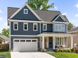 6006 Henning St, Bethesda, MD 20817