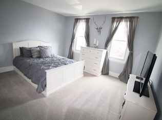 436 Ripka St, Philadelphia, PA 19128