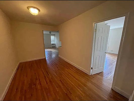3rd image of 3300 Netherland Ave #1V