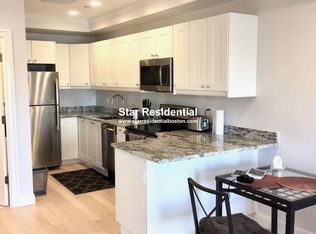 294 Beacon St #3R, Boston, MA 02116