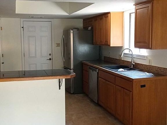 5th image of 13208 Villa Park Dr