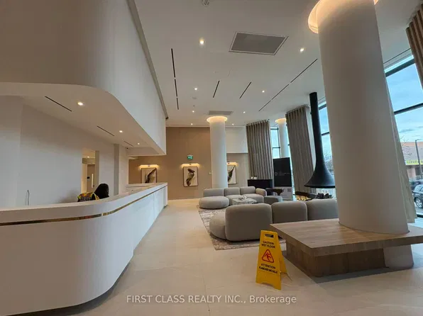 1 Fairview Rd E, Mississauga, ON