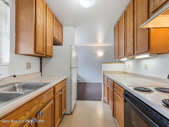 4th image of 1177 Meadowlark Ln APT 118