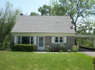 1316 Meadowcreek Ln, Lancaster, PA 17603