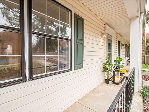 4th image of 8839 Hunter Ridge Dr