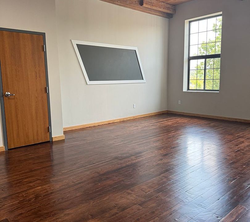 1st image of 70 Webster St #306