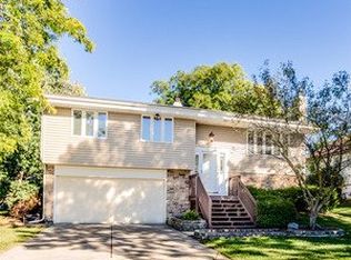 249 Winston Ln, Bloomingdale, IL