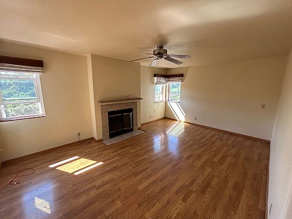 4th image of 2808 Juniper St