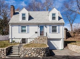 66 Pine Hill Rd, Dedham, MA 02026