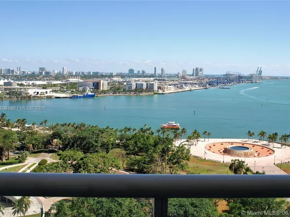 50 Biscayne Blvd, Miami, FL