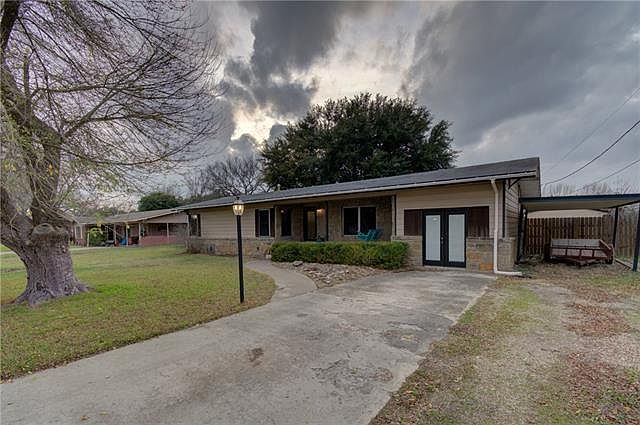 1st image of 603 N Fm 1660