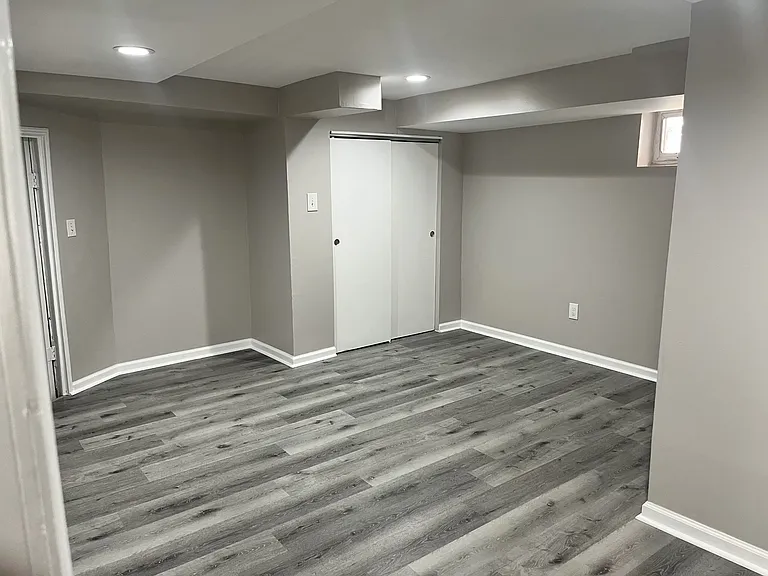 4533 Locust St #1 — Photo 7