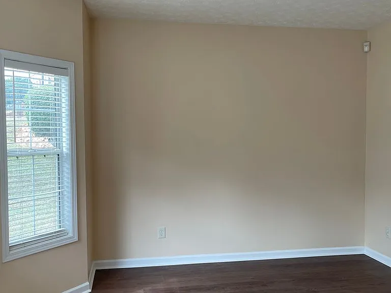318 Derby Dr — Photo 7