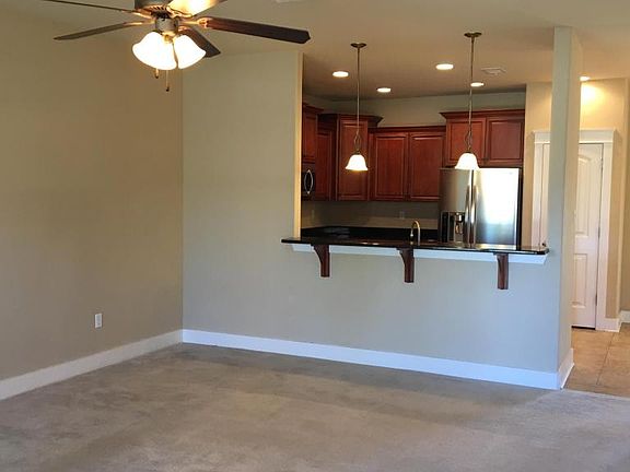 2nd image of 12117 Poplar Dr