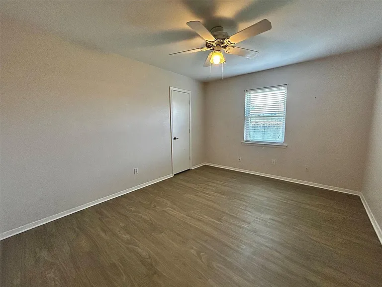 6209 Gayle Dr — Photo 26