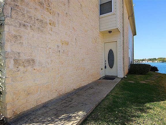 3rd image of 17570 W Highway 105 #18